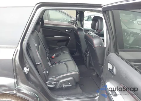 2016 Dodge Journey R/T z USA, uszkodzony, nr VIN 3C4PDCEG9GT156867